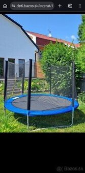 Predám veľkú detskú trampolínu o priemere 3m. Má aj plastovú