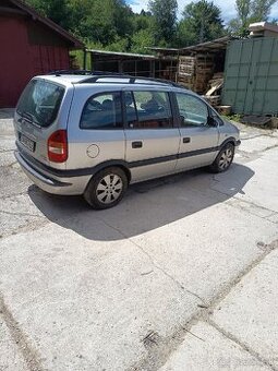 Opel Zafira 2.0D