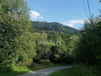 TUreality Vám ponúka na predaj v Terchovej pozemok 314m2...