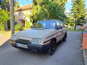 Škoda favorit 136L prvomodel