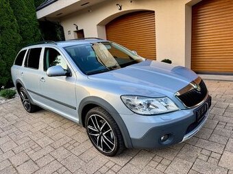 Škoda Octavia Scout 2.0 TDI CR 103kW 4x4 – 2011 – NAVI