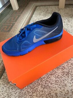 Nike botasky 100% stave veľkosť 38