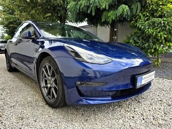 Tesla Model 3 Long Range 366kw, Mesačne: 393€