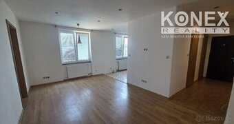 ID-4649 NA PREDAJ 2,5-izbový byt Stropkov - Hlavná ul.