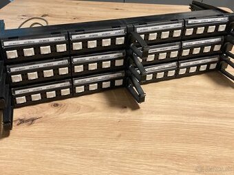 Patch panel 48-portový s organizérom