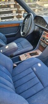 Mercedes w124 modrý interier