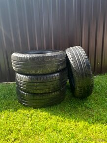 Letné pneumatiky R15 195/65 - ako nové