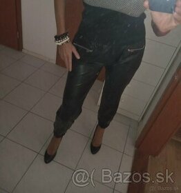 Koženkové dámske kvalitné nohavice Zara woman - 1