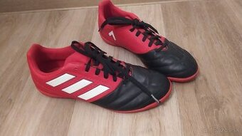 Halovky Adidas veľ. 38