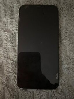 Předám iPhone 12 pro