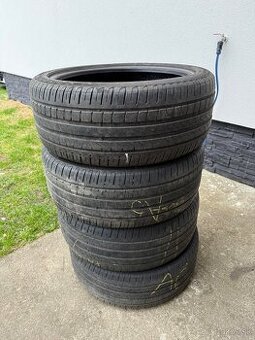 Pirelli Scorpion verde 255/40 R20