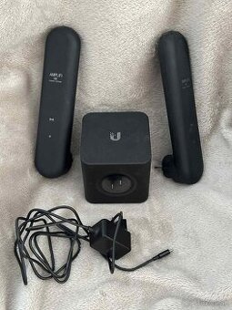 Ubiquiti AmpliFi HD Home Wi-Fi Router