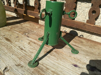 stojan na vianočný stromček