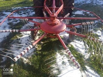 Zhrňovač sena 3,1m