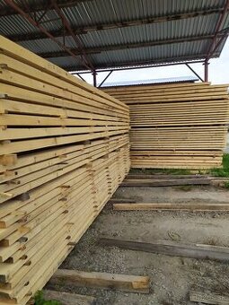 Predaj stavebného a stolárskeho reziva.