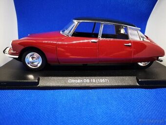 Predám kovový model Citroen DS 19 , 1957 , 1:24, - 1