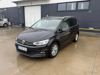 VW Touran  1.5TSI - 7 miest, automat