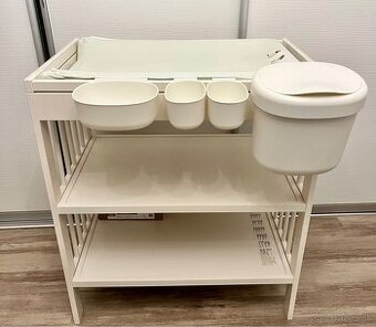 Prebaľovací pult IKEA