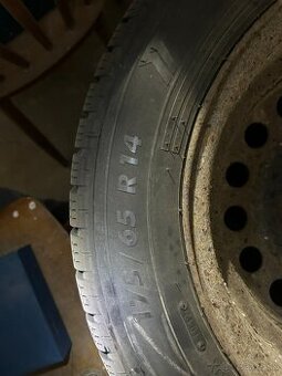 Zimne pneu - 175/65 R14