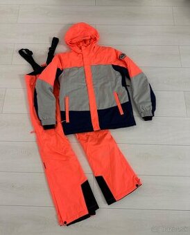 Lyžiarsky komplet, bunda a nohavice