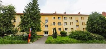 Na prenájom novozrekonštruovaný 2-izbový byt – ul. Čs. armád