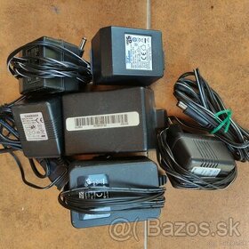 Adaptery-nabíjačky s transformátorom