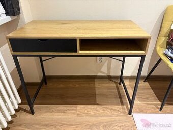 Kancelársky stolík