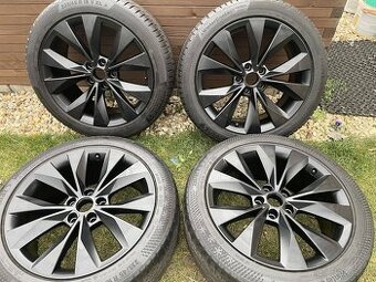 CASSIOPEIA  SCHWARZMATT  Orig.skoda Superb 3V 5x112  8j x18 