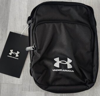 Naprsna taska na rameno