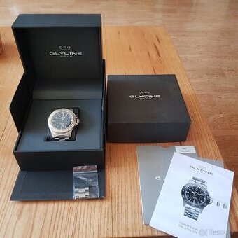 Predam automaticke hodinky Glycine