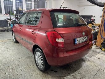 Skoda fabia II 1.2 HTP 51kw 11/2008