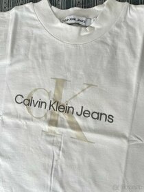 Calvin Klein crop top