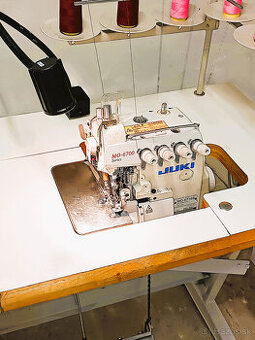 Originál JUKI Priemyselný 5-nit overlock s doručením