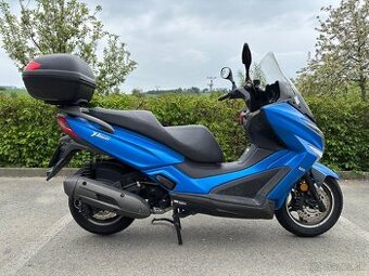 KYMCO X-TOWN 125i = MAXISKÚTR
