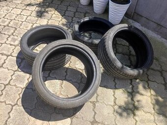 R18 ky 255/40 a 225/40