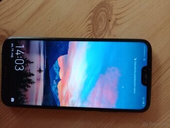 Predám Huawei P20lite plus bluetooth slúchadlá k tomu