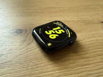 Apple Watch 7 - 45mm Midnight