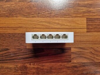 Switch Domáci TP-LINK TL-SF1005D