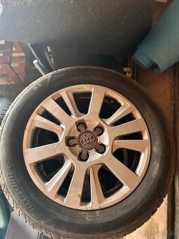 Elektrony audi + letné pneumatiky