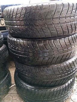 215/65 R17  zimne Nokian