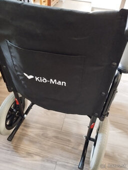 Mechanický invalidný vozík