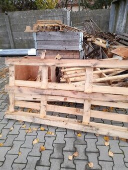 Darujem za odvoz Drevo