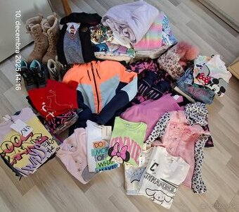 Predám dievčenské oblečenie