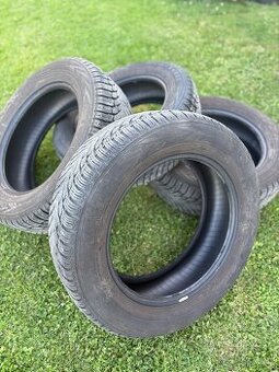 4ks NOKIAN WR SUV 4 215/65 R17 103H (zimne) +gratis 3ks - 1