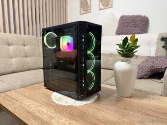 Predám Vlastnoručne skladaný Herný Počítač - 1