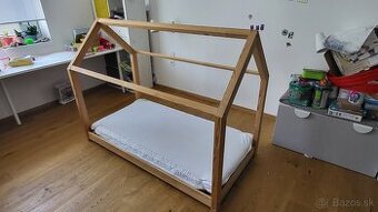 Domcekova postel Benlemi Tery