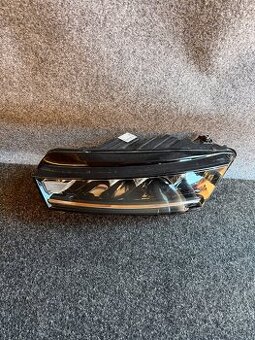 Svetlo Škoda Octavia 4