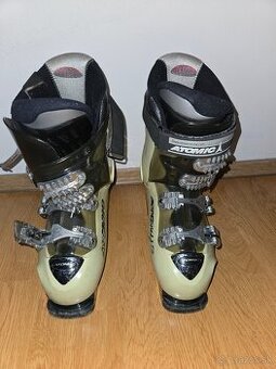 Lyžiarky Atomic beta Carv