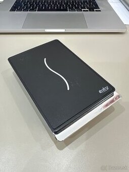 Terminál na kontrolu vstupu k dverám