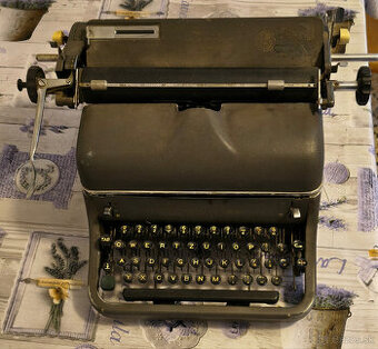 Písací stroj Zeta